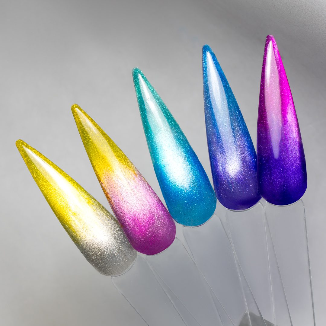 Glass nail look com express glass e efeito cat eye degradê